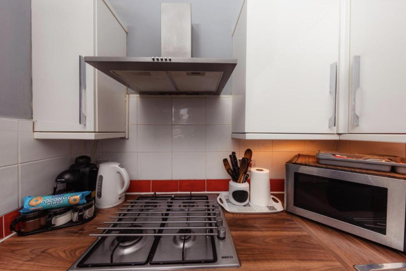Warm Apartment By Holyrood Palace! Edimburgo Exterior foto