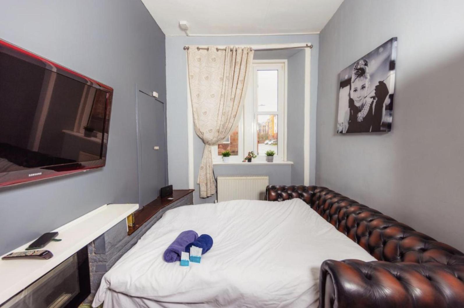 Warm Apartment By Holyrood Palace! Edimburgo Exterior foto