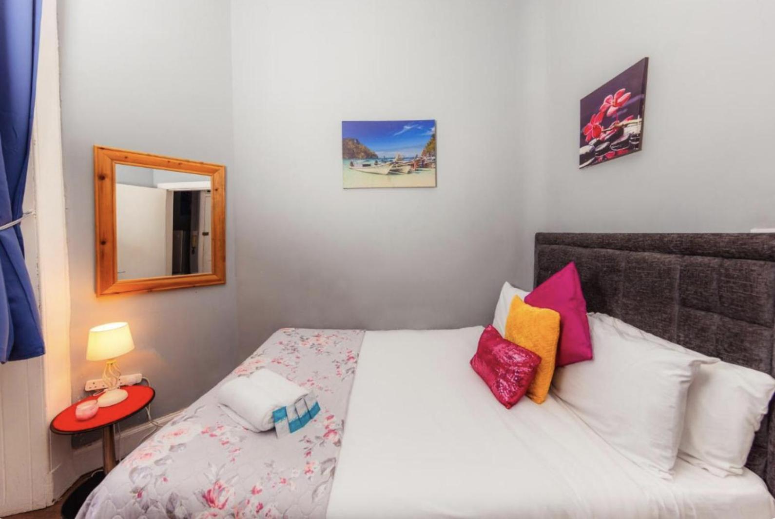 Warm Apartment By Holyrood Palace! Edimburgo Exterior foto